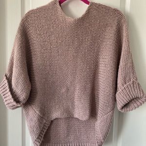 Oversized cropped sweater